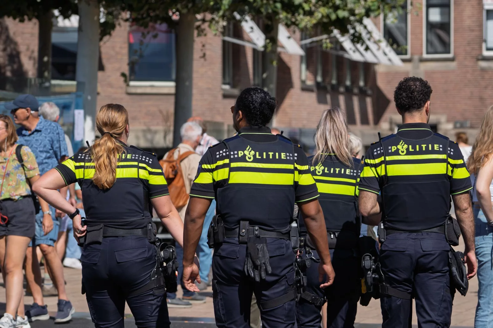 Darmowe zdjęcie z galerii z amsterdam, autorytet, bezpieczeństwo